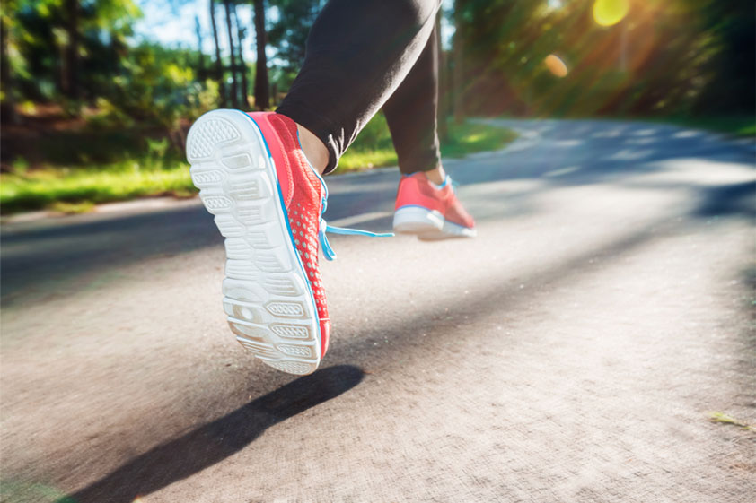 feet running